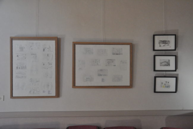  Les deux encadrements des gravures des enfants