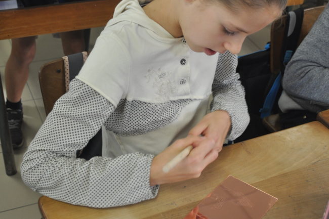 On grave avec application 