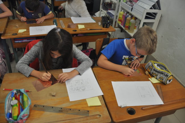 On grave avec application 